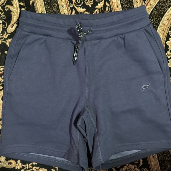 Fabletics Navy Shorts Medium - Picture 1 of 1